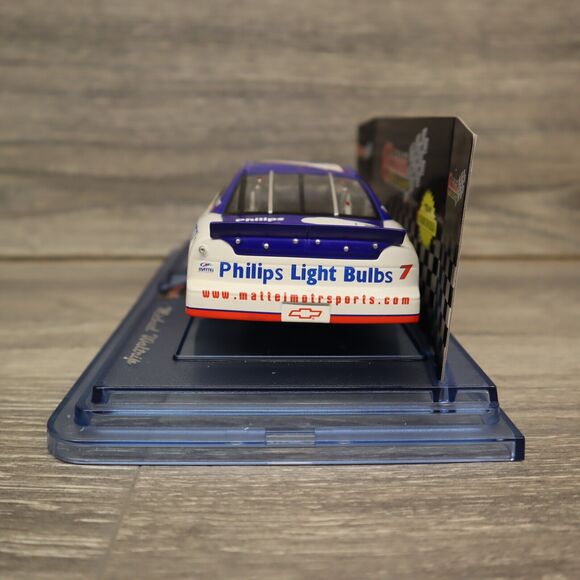 Vintage Michael Waltrip Team Caliber 1999 Chevrolet Monte Carlo #7 1:24 Diecast - Picture 9 of 12